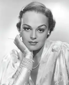 1362: Katherine Demille - Actress