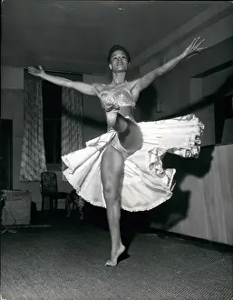 Rhythms: Kathleen Stamford, ballet dancer, Swiss Cottage, London