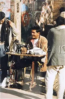 Kathmandu: KATHMANDU/SEWING MACHINE