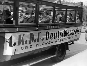 Traveling: KdF Germany Tour for Viennese Workers, 1938
