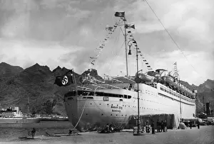Tenerife: The KdF-ship Robert Ley in Tenerife, 1939