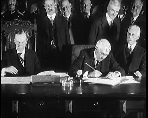 Coolidge: Kellogg-Briand Pact