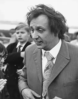Knotty: KEN DODD (1927 - )