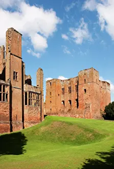 Leicesters: Kenilworth Castle