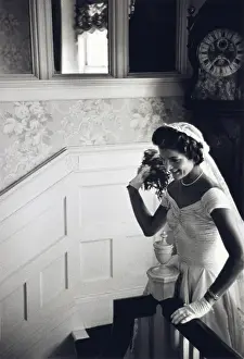 Lcgrn: Kennedy wedding - Jackie throwing the bouquet, ?