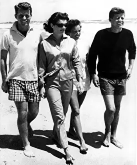 Kennedys: THE KENNEDYS, Robert, Jackie, Ethel and ?