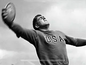 Discus: Kenneth Carpenter 1936