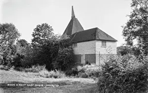 Conical: A Kent Oast House