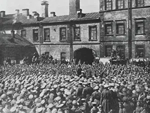 Bulla: Kerensky rallying troops, photograph