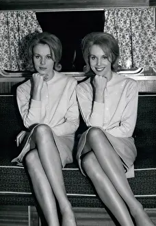 Magicians: The Kessler Twins