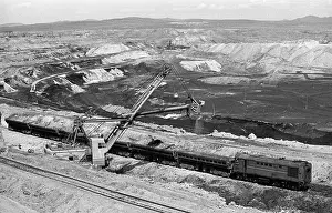 Stripping: Kharanorskaya coal mine