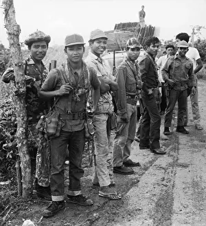Khmer: KHMER SOLDIERS