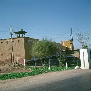 Douglas Dickins: KHYBER PASS/FORT
