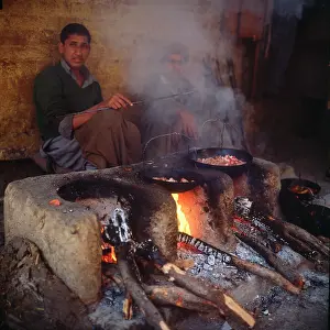 Douglas Dickins: KHYBER PASS/LANDI KOTAL