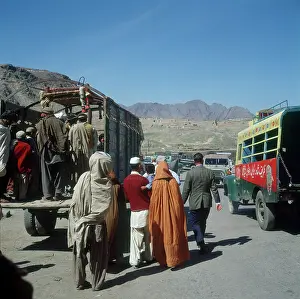 Douglas Dickins: KHYBER PASS/LANDI KOTAL