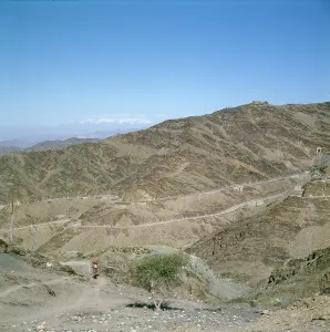 Douglas Dickins: KHYBER PASS/ROAD/RAIL