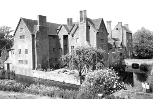 Kidderminster: Kidderminster, Harvington Hall 1957