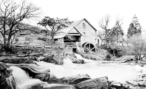 Waterwheel: Killin, Mill on the Dochart 1890