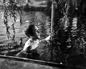 Coronets: KIND HEARTS AND CORONETS