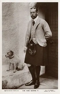 King George V (Scottish attire) and Wire Fox Terrier, Caesar