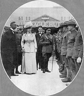 Servicemen: King George V visits the Eagle Hut, WW1