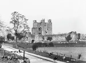 Derelict: King John's Castle, Trim