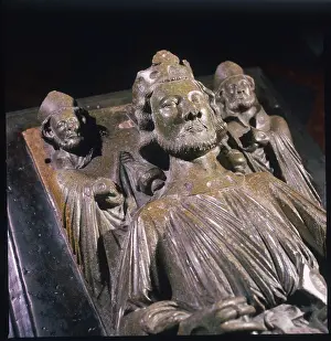 1167: KING JOHN'S TOMB