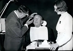 Lenses: King Paul of Greece in Rome, visit to optician