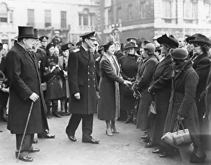 Ajax: King and Queen meeting widows of the Ajax and Exeter