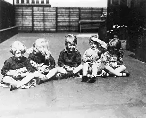 Creche: KINGSWAY CRECHE