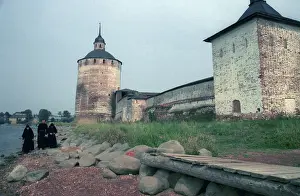 Monks: Kirillo-Belozersky Monastery, 1997