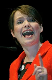 Kirsty: Kirsty Williams Am