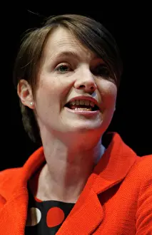 Kirsty: Kirsty Williams Am