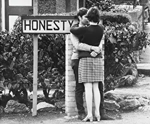 Boyfriend: Kissing couple 1968
