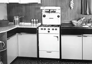 Equerry: KITCHEN/CIRCA 1960