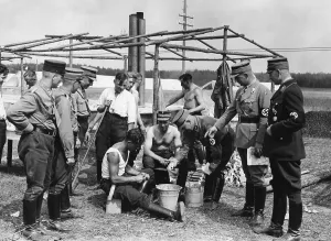 Niederrhein: Kitchen work in the SA-tent camp, 1933