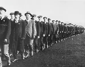 Enlisting: Kitchener's Army 1915