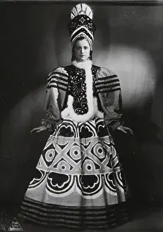 Kunz: Kitty Hoffmann. Russian peasant bride