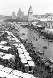 Pavilions: Kiyevsky railway terminal square, 1994