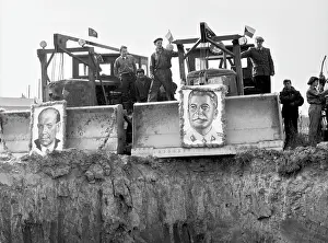 Bulldozers: Klement Gottwald iron plants