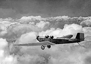 Koenig: A Klemm L25A in flight, 1930