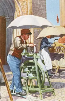 Sunshades: KNIFE-GRINDER/BELGIUM
