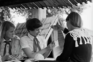 Sveta: Knitting club
