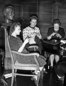 Besides: Knitting women, 1939