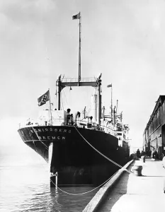 Tanker: The Koenigsberg in Quebec, 1939