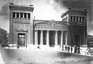 Koenigsplatz: Koenigsplatz (King`s Square) in Munich around 1900