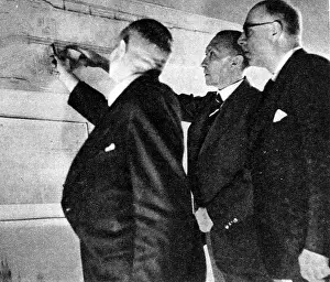 Konrad: Konrad Adenauer as mayor of Cologne, 1945