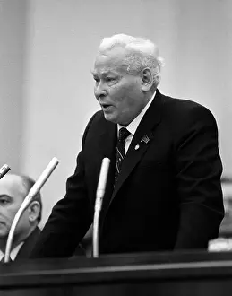 Sums: Konstantin Chernenko, 1984