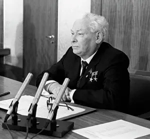 Chernenko: Konstantin Chernenko, 1984