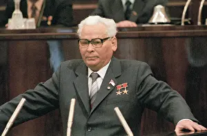Chernenko: Konstantin Chernenko, 1984